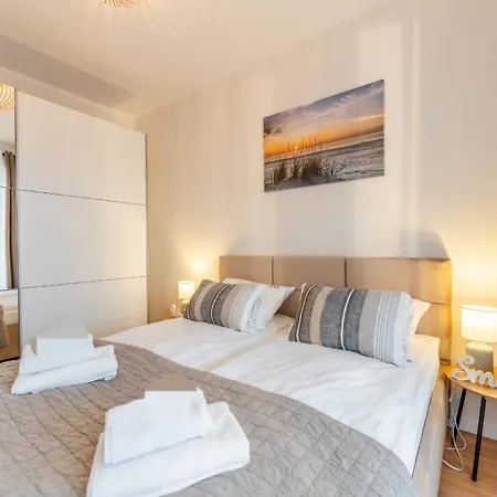 Kollataja7a220 Parking Bezplatny *