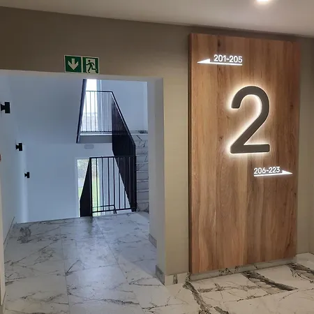 Kollataja7a220 Parking Bezplatny