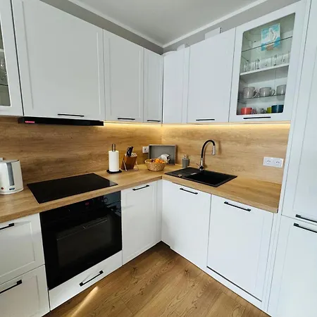 Kollataja7a220 Parking Bezplatny